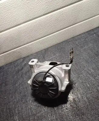 Porsche Macan (95B) Engine mount bracket 8R0199381