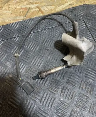 Volkswagen PASSAT B6 Lambda probe sensor 03g906262b