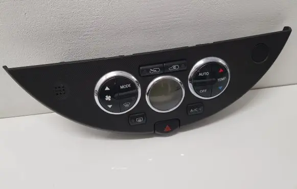 Nissan Note (E11) Climate control unit 275009011H