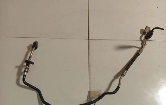 Audi Q7 4L Air conditioning (A/C) pipe/hose 7L6820741D