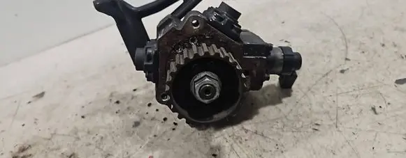 Audi A6 S6 C6 4F Fuel injection high pressure pump 059130755S 07000412841 0701179