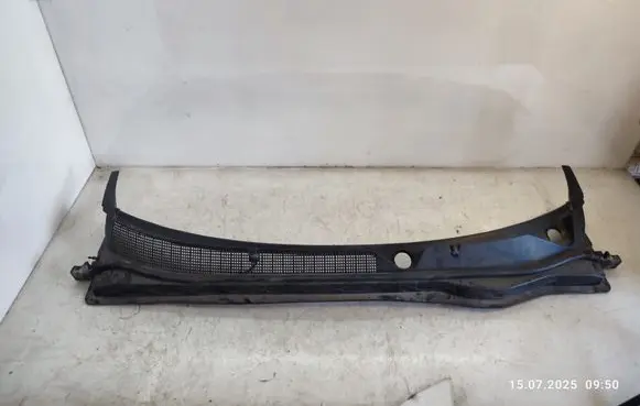 KIA Optima Wiper trim 861502T000