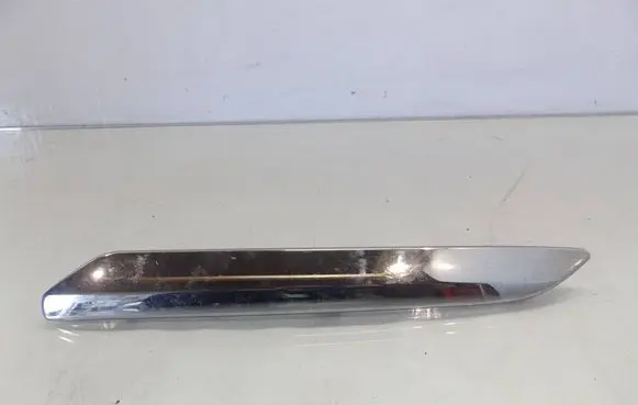 Citroen C5 Front bumper splitter molding 9682198577