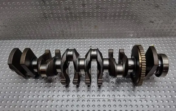 BMW 5 E60 E61 Crankshaft 755328701