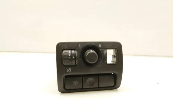 Subaru Legacy Wing mirror control module 