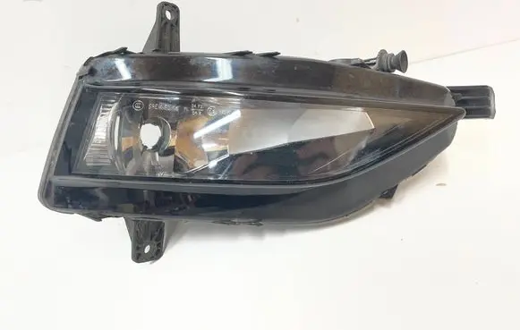 Volkswagen Golf VII Front fog light 5G0941662F