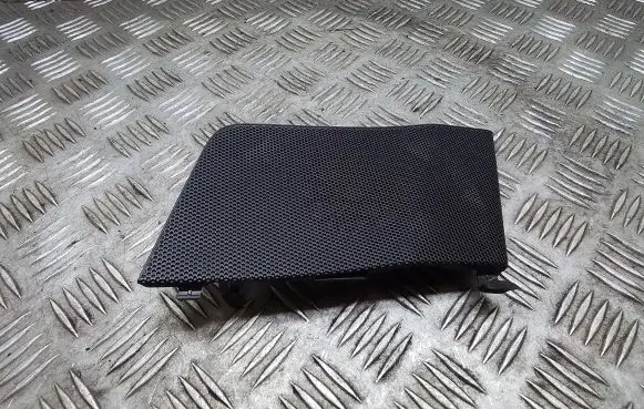 Side speaker trim/cover