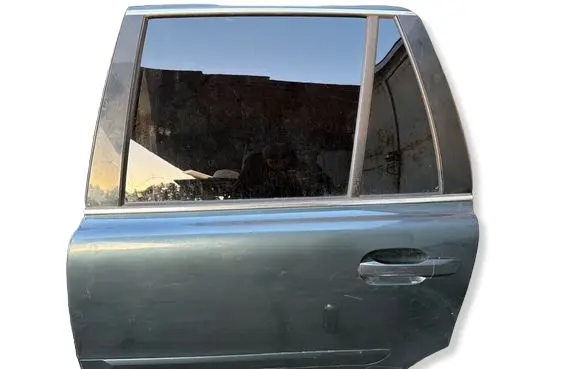 Volvo XC90 Rear door 