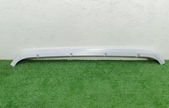 Opel Combo E Front bumper lip 9818204980
