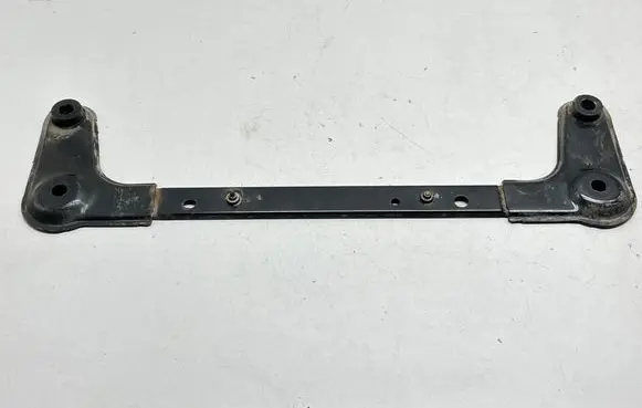 Renault Captur Bottom radiator support slam panel 