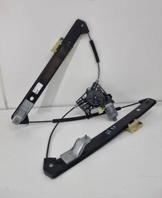 Audi Q2 - Front door window regulator with motor 81A837461
