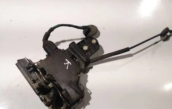 Skoda Superb B5 (3U) Front door lock 380837867