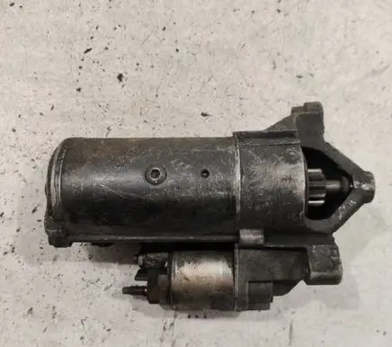 Peugeot 206 Starter motor D7R26