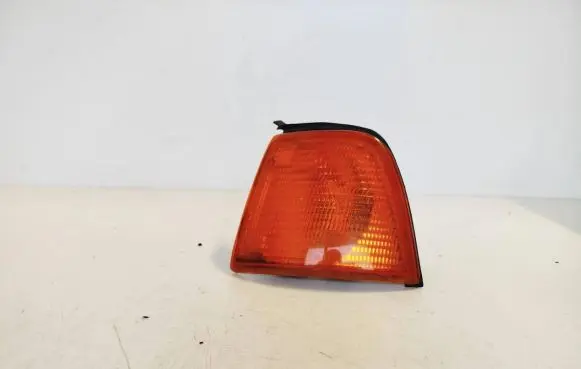 Audi 80 90 S2 B4 Front indicator light