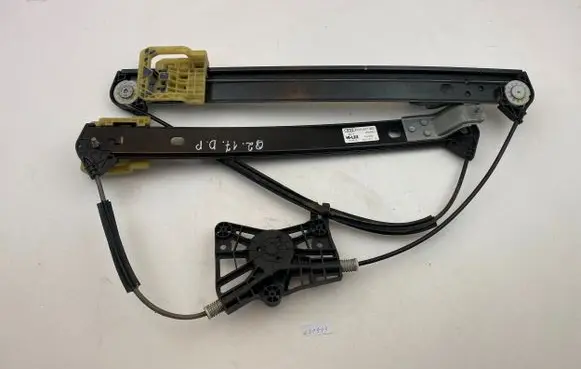 Audi Q2 - Front door electric window regulator 81A837462 4BWA001 12012017