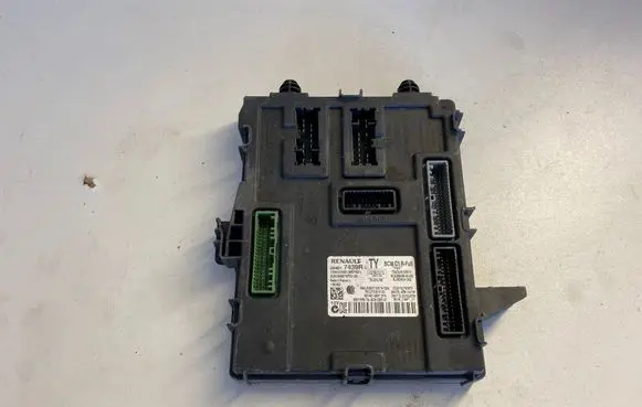 Renault Megane IV Central body control module 284B17439R