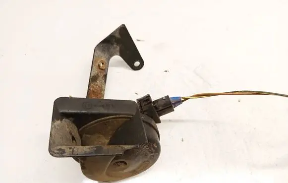 Audi A4 S4 B5 8D Horn signal e20092018