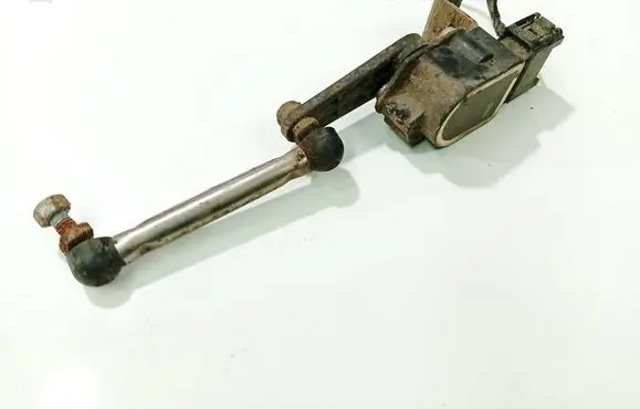 BMW X5 E70 Front height sensor lever 6778814