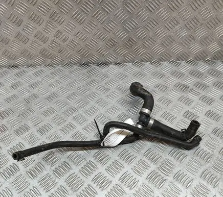 Audi Q2 - Engine coolant pipe/hose 5WA122101S