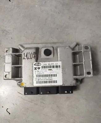 Peugeot 308 Engine control unit/module 9655334680 9647498180
