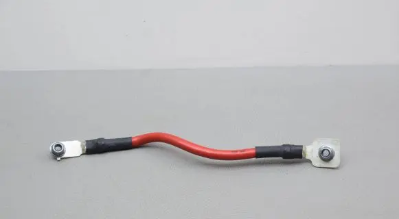 Mercedes-Benz GLC X253 C253 Positive cable (battery)