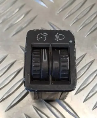 Volkswagen PASSAT B6 Headlight level height control switch 3C0941333