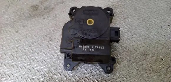 Toyota Prius (XW30) Air flap motor/actuator 0638000172