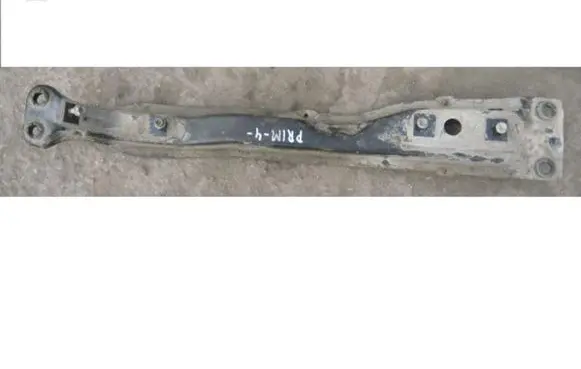 Nissan Primera Front subframe