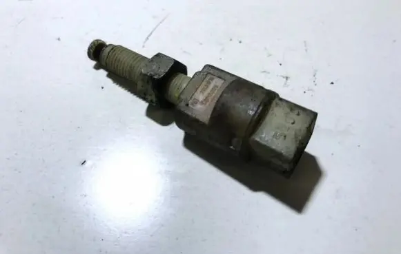 Brake pedal sensor switch