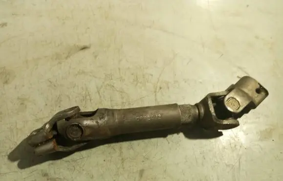 Opel Vectra C Steering column universal joint