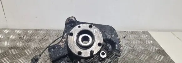 Citroen Nemo Front wheel hub