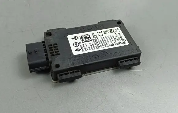 Nissan Qashqai J12 Blind spot module 284N03933R