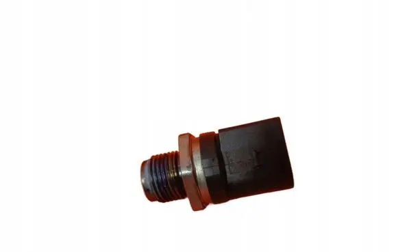 BMW 1 E81 E87 Fuel pressure sensor 75G BOSCH