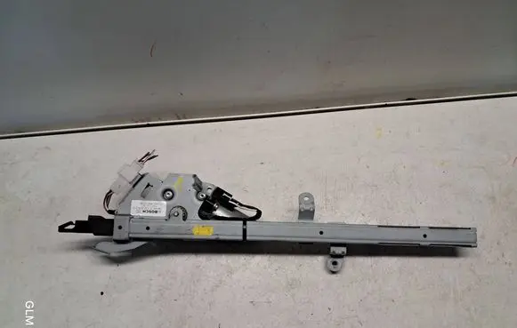 Mercedes-Benz CLK A209 C209 Seat belt height adjuster 2038600182