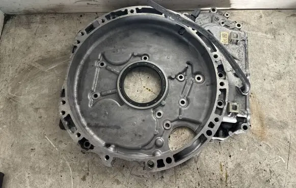 Mercedes-Benz E W212 Timing chain cover A6510151402