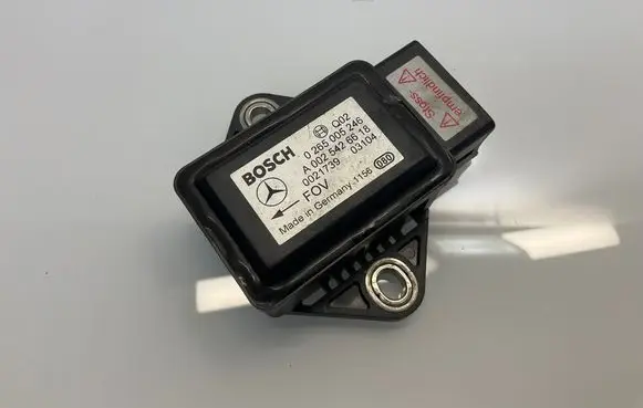 Mercedes-Benz E W211 ESP acceleration yaw rate sensor A0025426618 0265005246 0021739