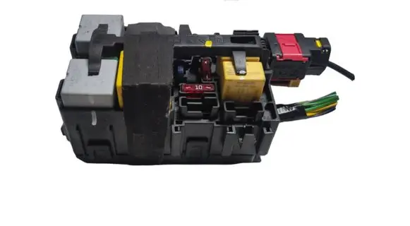 Peugeot 208 Fuse box set 9806192580 66652X