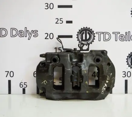 Volkswagen Touareg II Front brake caliper 7P0615424