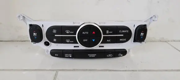 KIA Soul Climate control unit 97250E4020 87250F4020 KTY3268