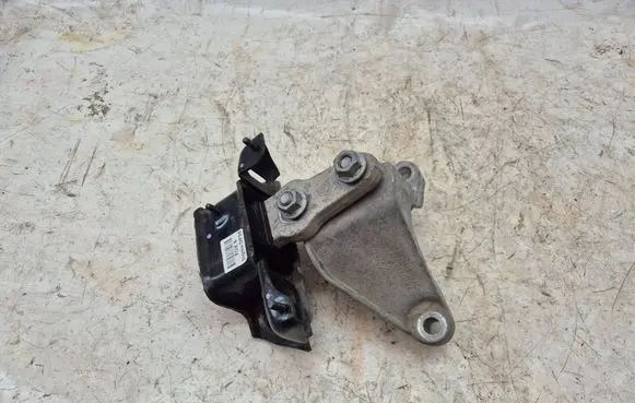 Ford B-MAX Engine mounting bracket 8V517M125AC