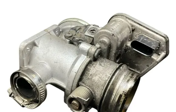 BMW 3 E92 E93 EGR valve