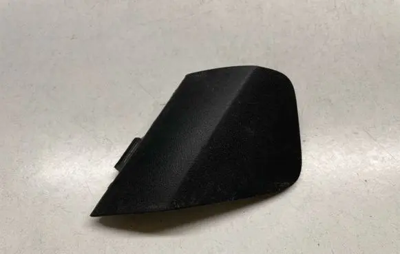 Ford Fiesta Front tow hook cap/cover 8A6117A989A 8A6117A989B