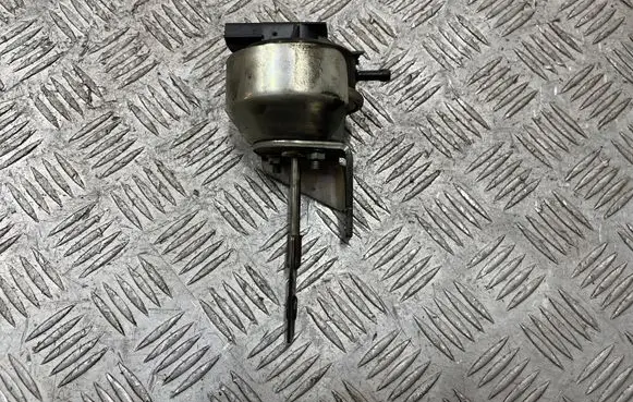Skoda Octavia Mk3 (5E) Turbo charger electric actuator 0224022