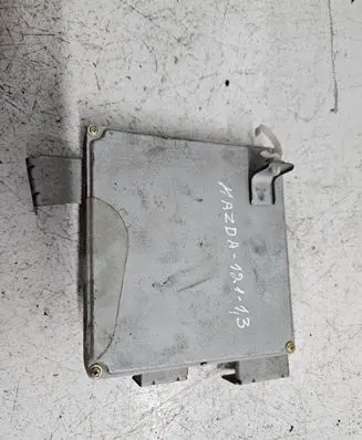 Mazda 121 Engine control unit/module B3D118881C