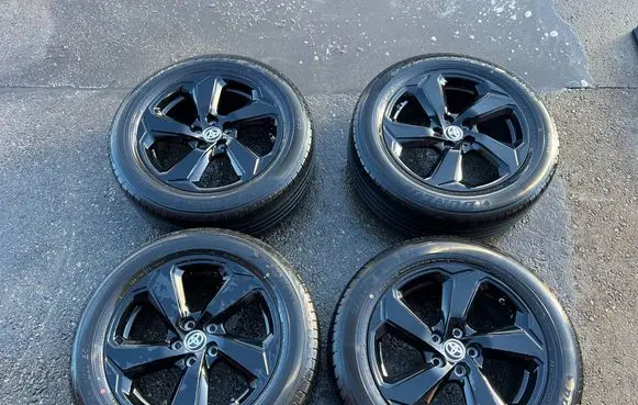 Toyota RAV 4 (XA50) R18 alloy rim 0072762017