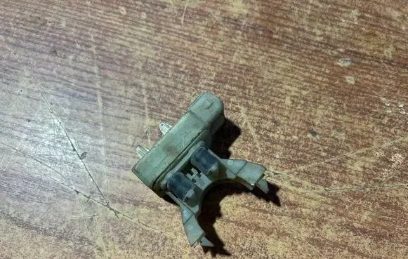 Ford Mondeo MK I Sensor 93BG14017BB