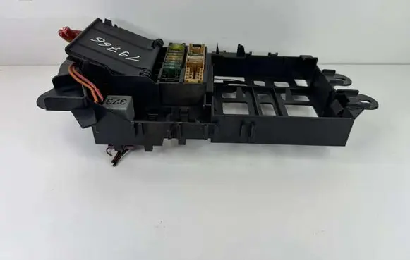 Audi A6 S6 C6 4F Fuse box set 4F0971845