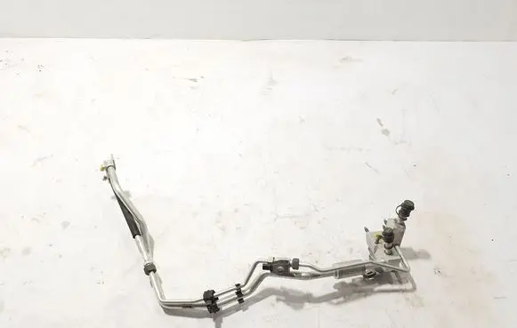 Volvo XC40 Air conditioning (A/C) pipe/hose 32275980