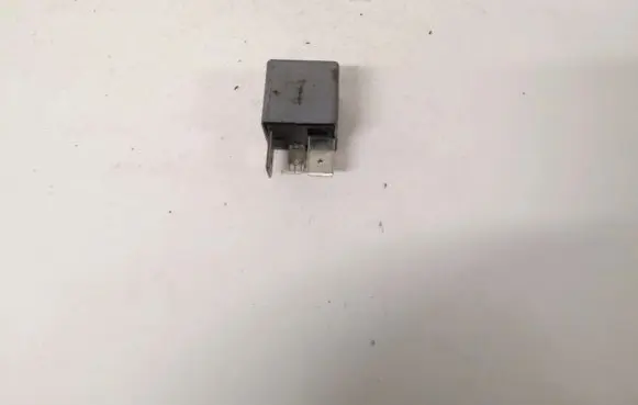 Seat Cordoba (6L) Other relay 191906383c