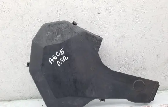 Audi A6 S6 C5 4B Timing belt guard (cover) 078109123N